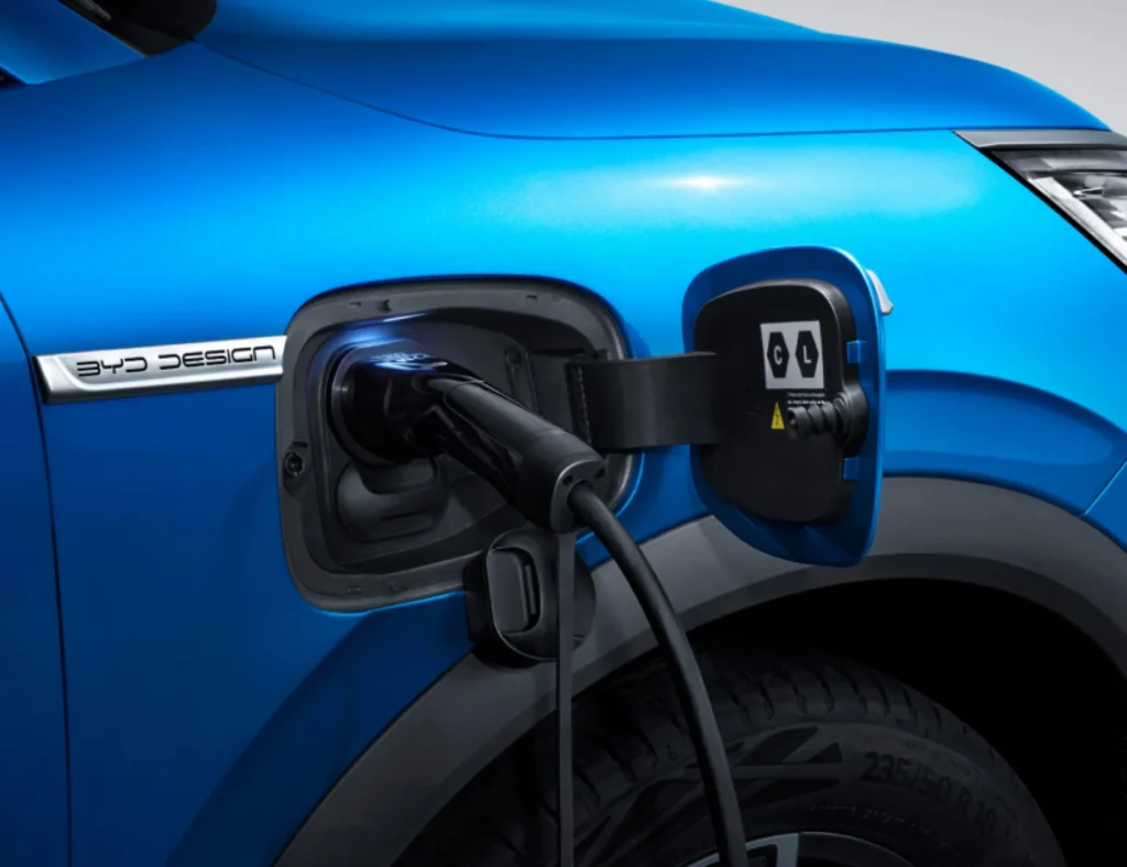 byd-serpong-atto-3-charge