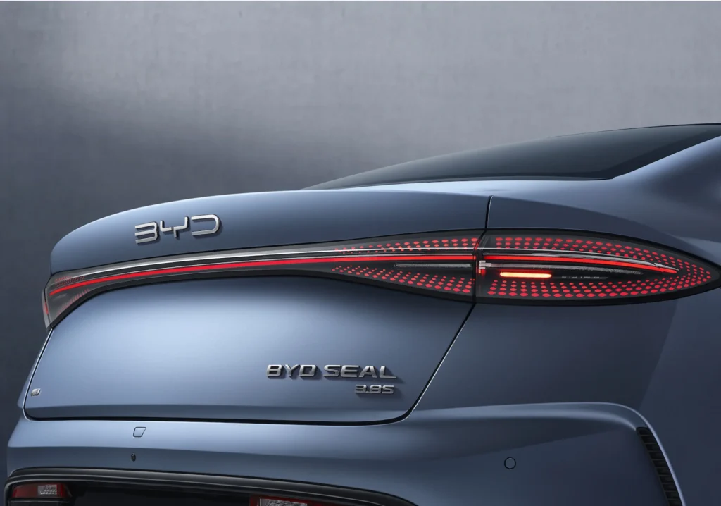 byd-serpong-seal-intelligent