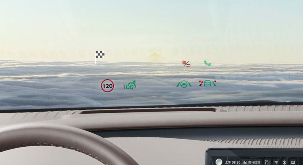 byd_denza_d9_head_up_display